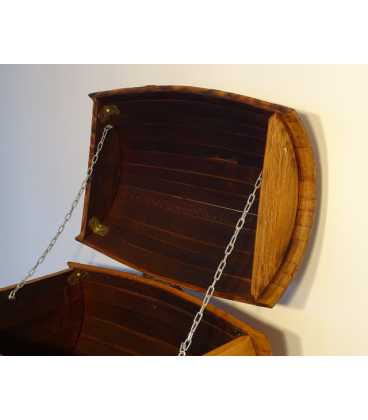 Wein barrel storage chest