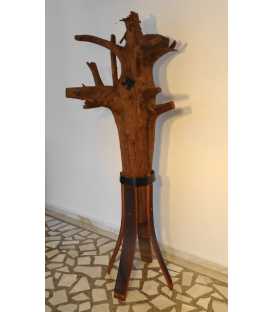 Coat stand formed of a tree trunk with metal hooks 060